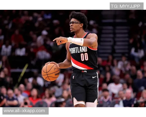 亨德森迎英格兰赛场600场里程碑之战成功打入加盟小蜜蜂的首个进球